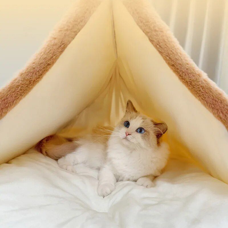 Winter Plush Cat Tent