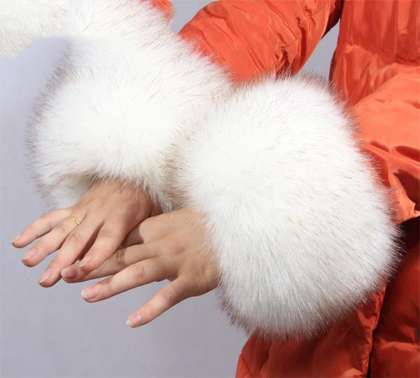 Women Furry Sleeve Cuffs Fox Short Wrist Bracelet