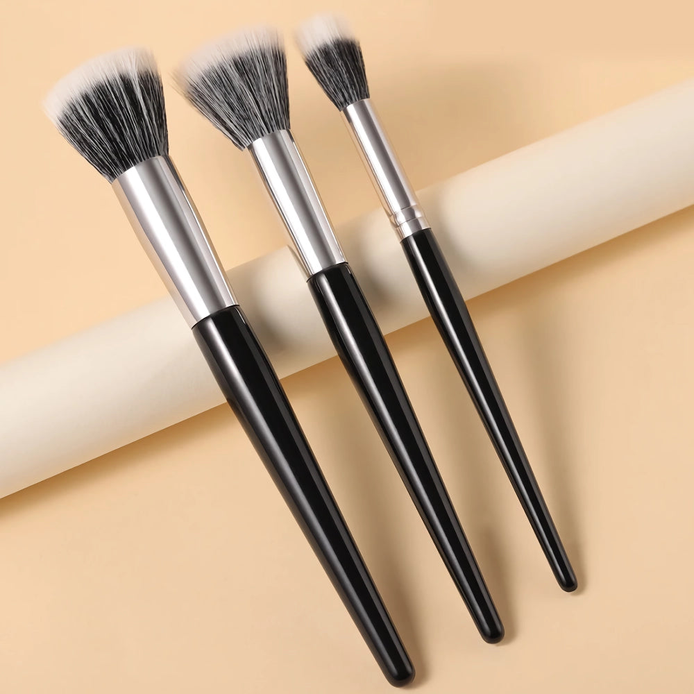 Premium Goat Hair Stippling Brush