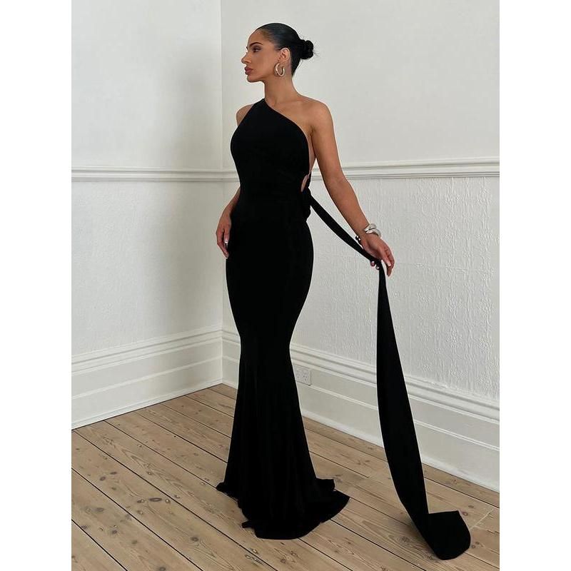 Townlike Inclined Shoulder Elegant Maxi Long Dress