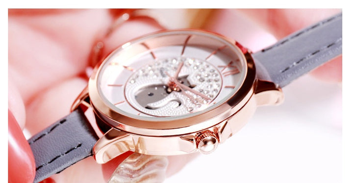 Girls' quartz wristwatch