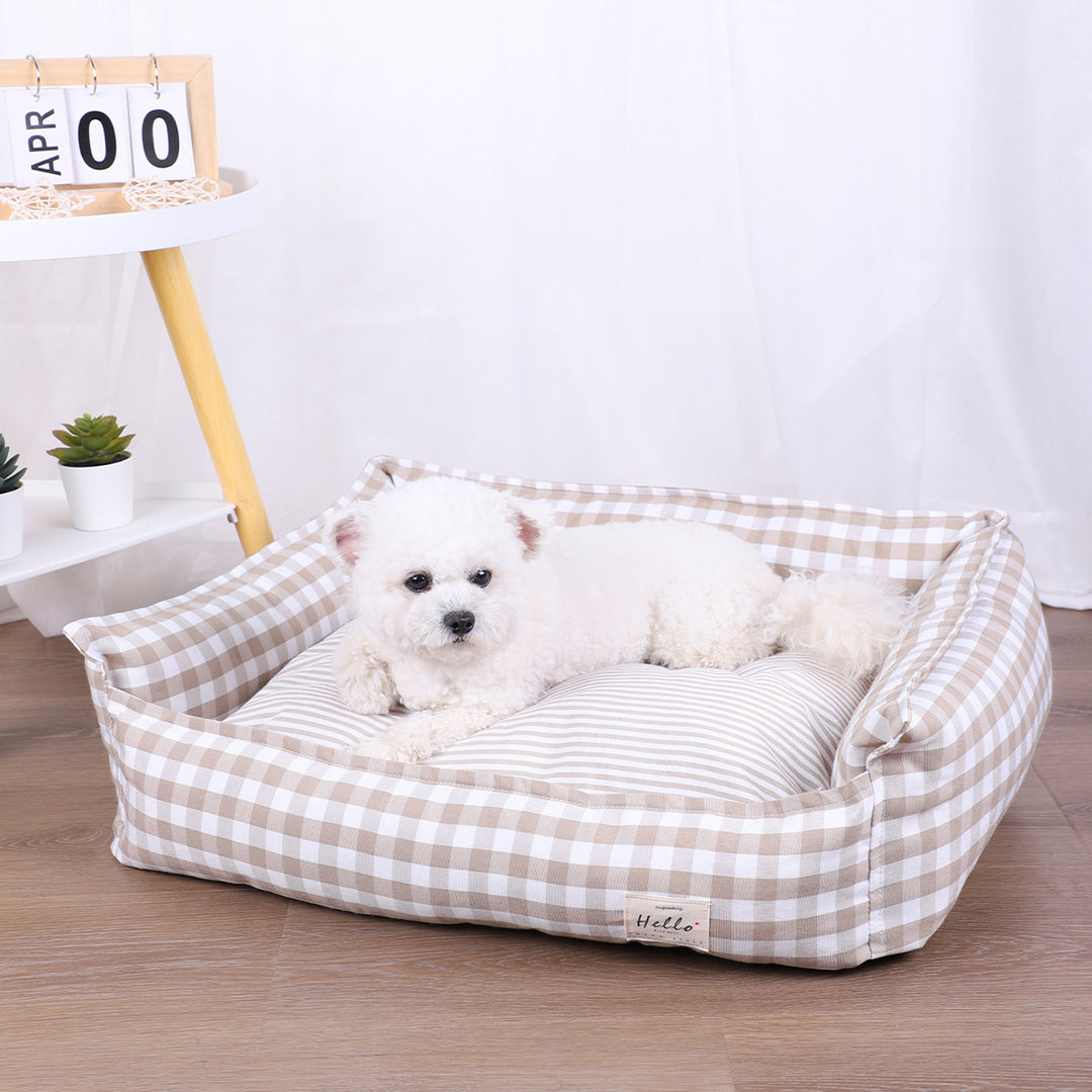 Warm and Cozy Pet Bed