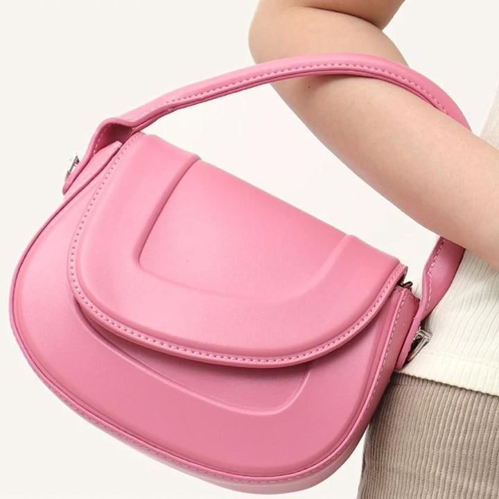 Elegant Minimalist Saddle Shoulder Bag