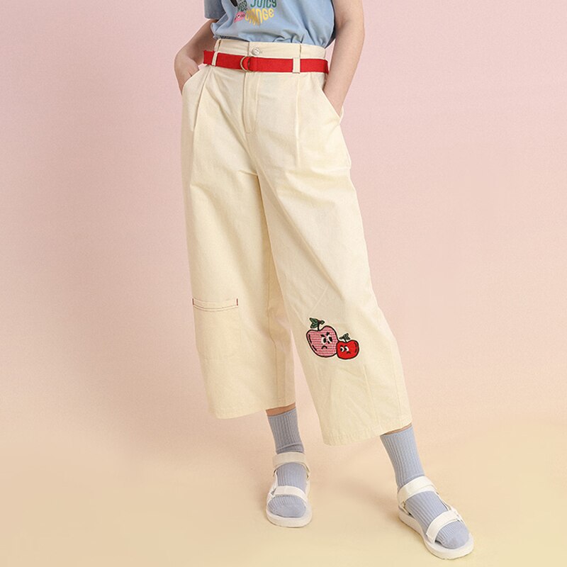 High-Waist Cotton Capris with Cartoon Fruit Embroidery