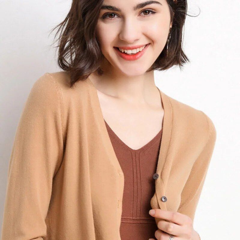 Chic V-Neck Single Breasted Cardigan