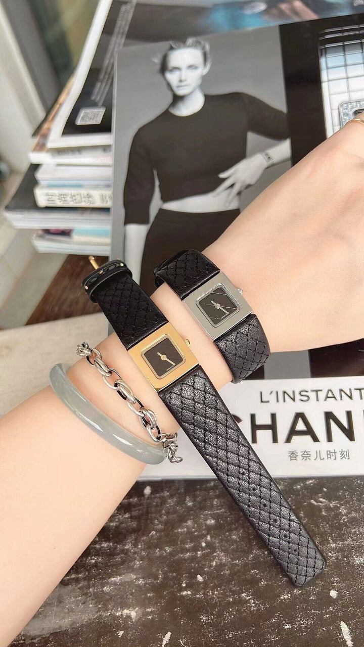 Square Retro Design Fashion Women's Leather Watch