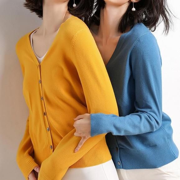 Chic V-Neck Single Breasted Cardigan