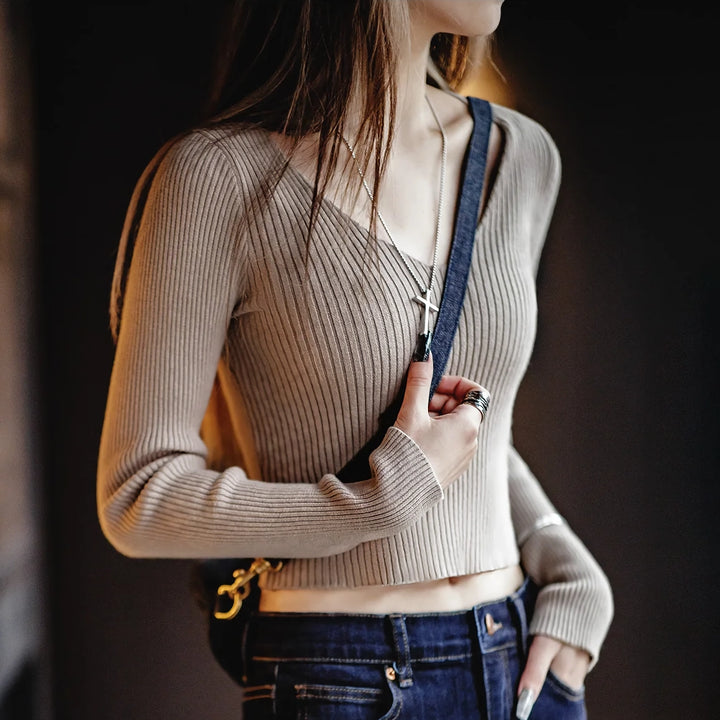 Retro Knitted V-Neck Sweater