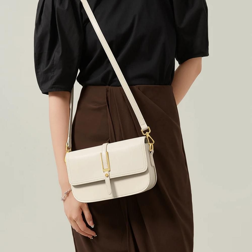 Elegant White Leather Crossbody & Shoulder Bag for Women