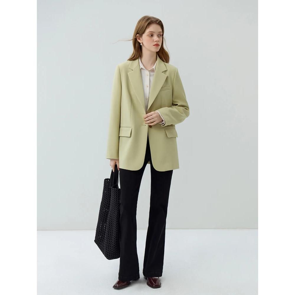 Autumn Elegance: Casual Yet Chic Women's Suit Set