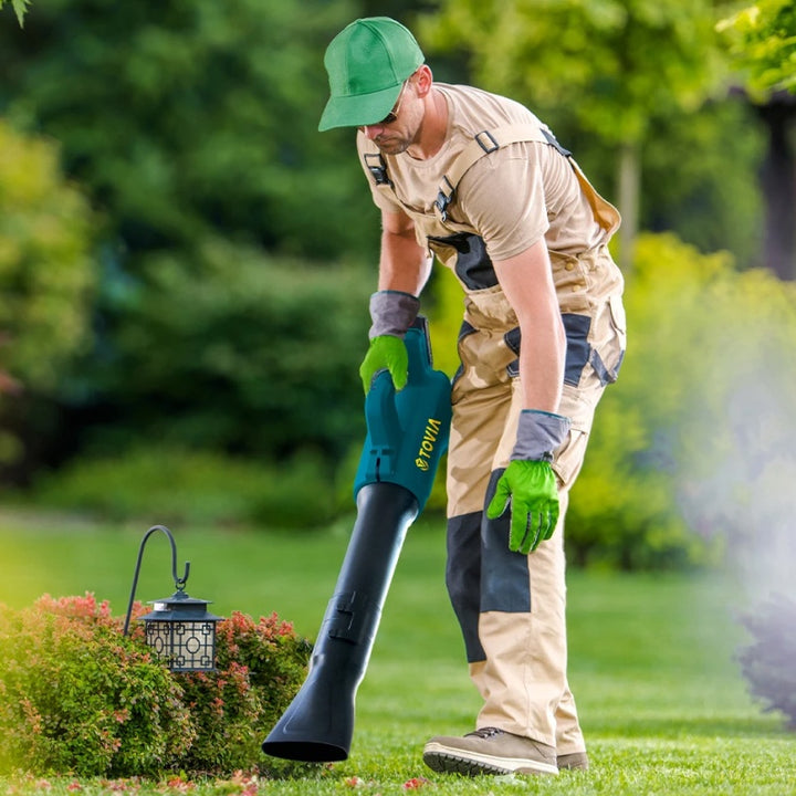 Powerful Cordless Leaf Blower