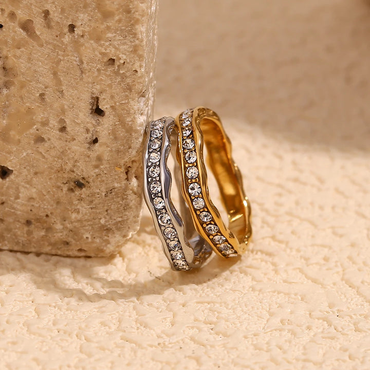 18K Gold Plated Irregular Wave Ring - Tarnish-Free & Hypoallergenic