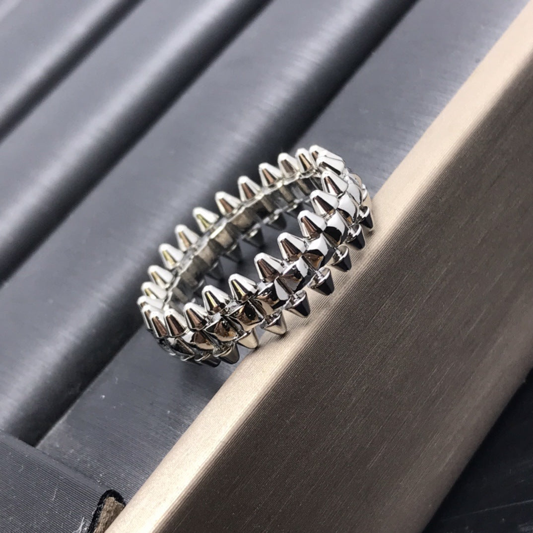 Popular Men's And Women's Universal V Gold CNC Bullet Ring