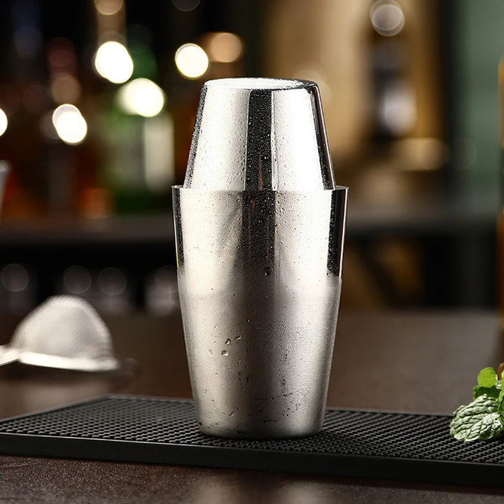 Premium Stainless Steel Cocktail Shaker for Bartenders & Party Enthusiasts