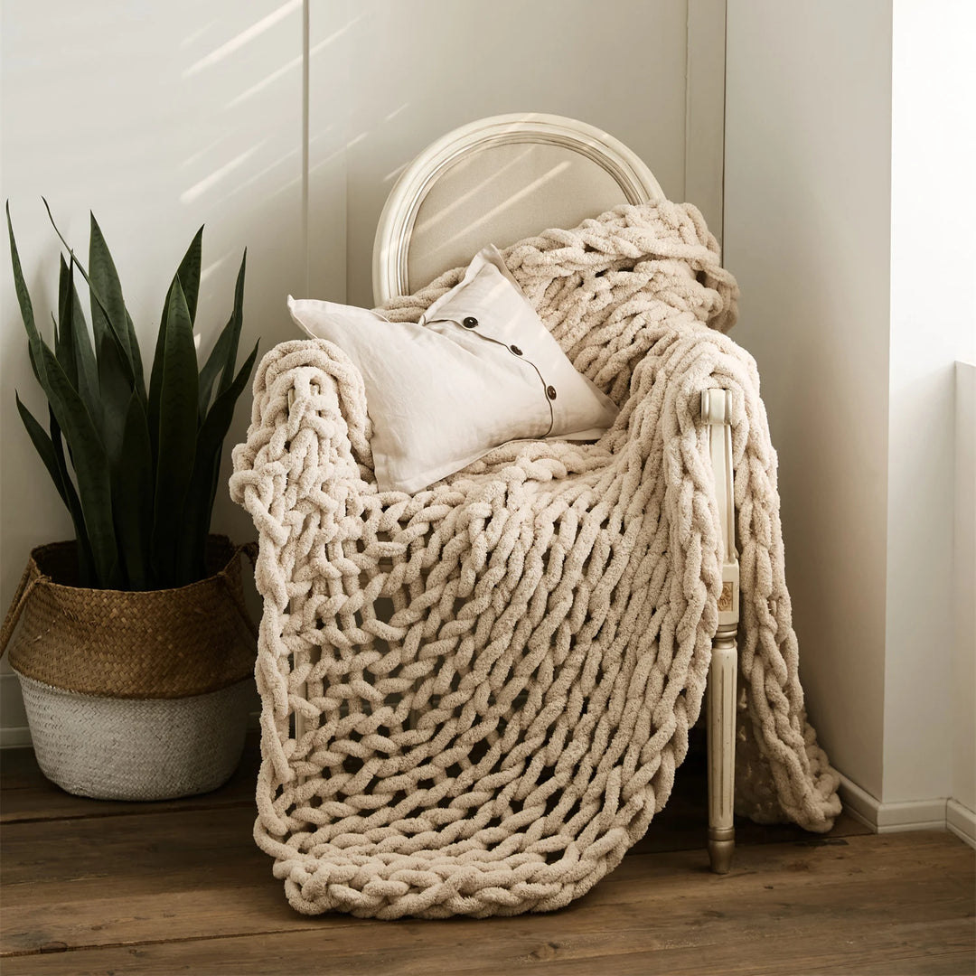 Cozy Chenille Chunky Knit Blanket Throw