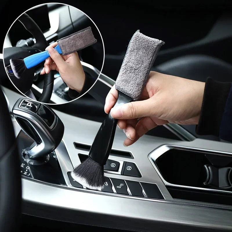 2-in-1 Mini Dust and Vent Cleaner Brush for Car Interior, Blinds, and Keyboards