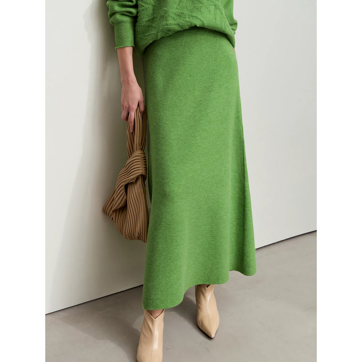 Elegant Women's Knitted A-Line Midi Skirt for Fall & Winter