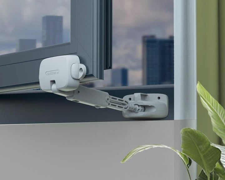 Adjustable Child Safety Window Lock - Fall Prevention & Ventilation