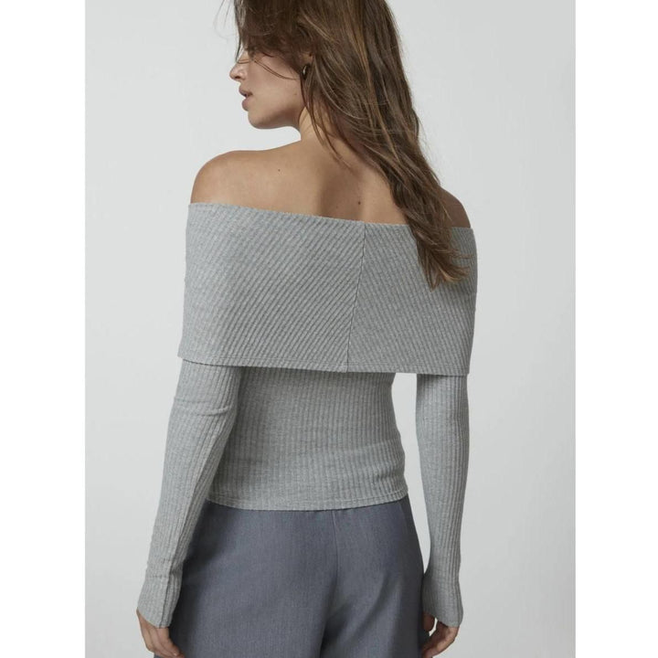 Elegant Off-Shoulder Knit Sweater