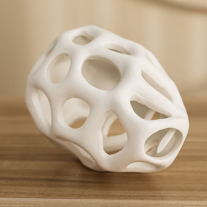 Ceramic Geometric Hollow Ball Body Decoration Fashion Home Model Room Soft Decorative Ornaments