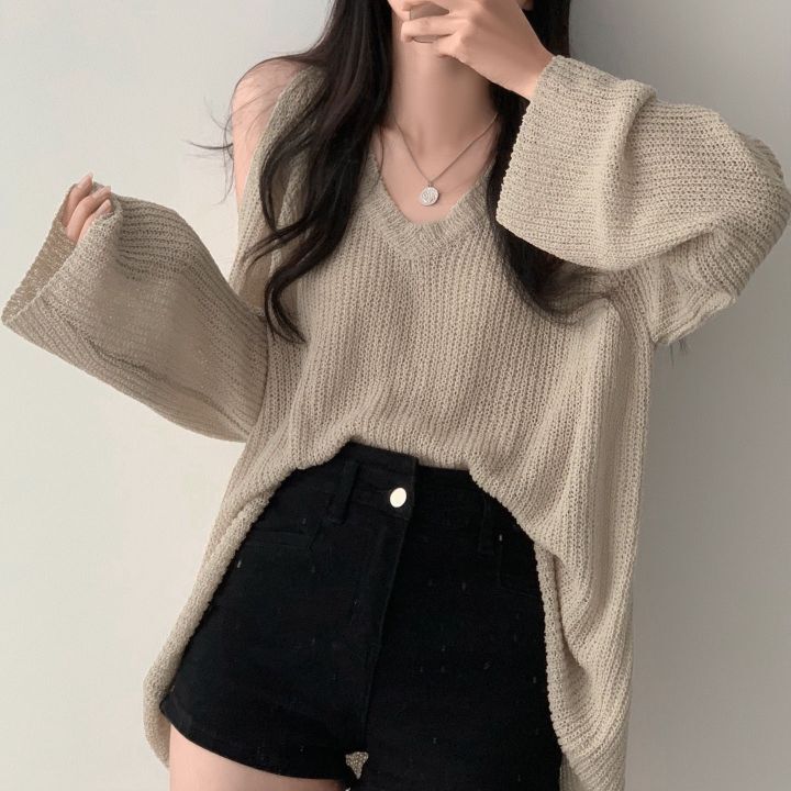 Women's Off Shoulder V-neck Long Sleeved Thin Knit Shirt