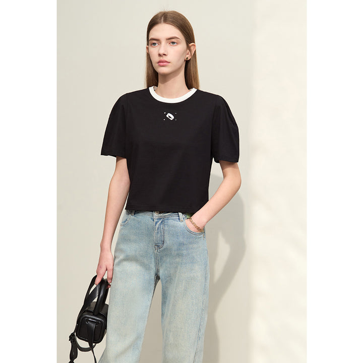 Summer Embroidered O-Neck T-Shirt with Mutton Sleeves