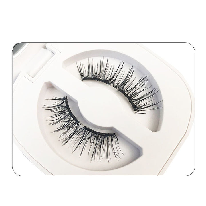 One-piece Mom Girl Style Soft Magnetic Suction Eyelash Integrated Soap Holder