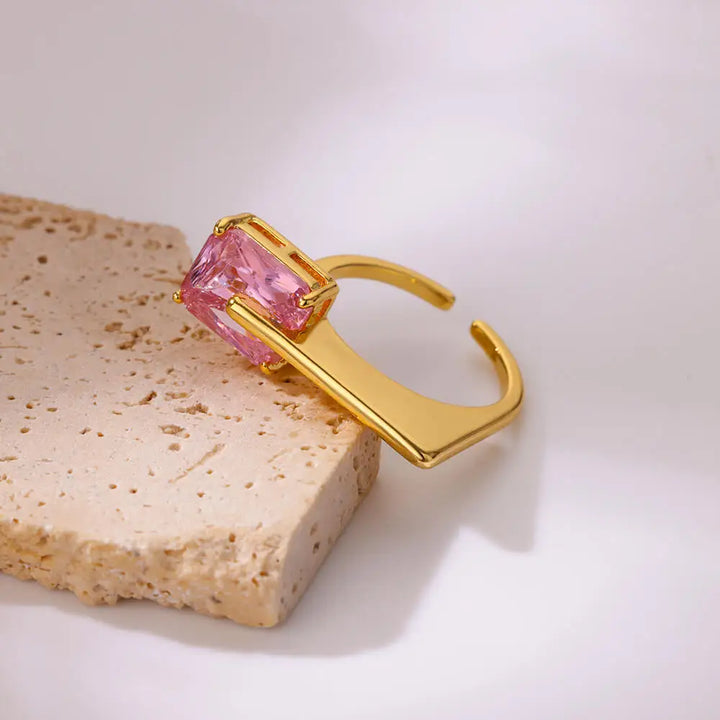 Trendy Pink Square Zircon Gold-Plated Ring