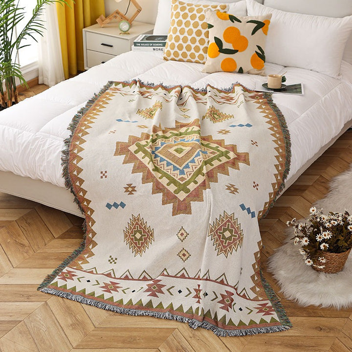 Vintage Geometric Pattern Boho Throw Blanket