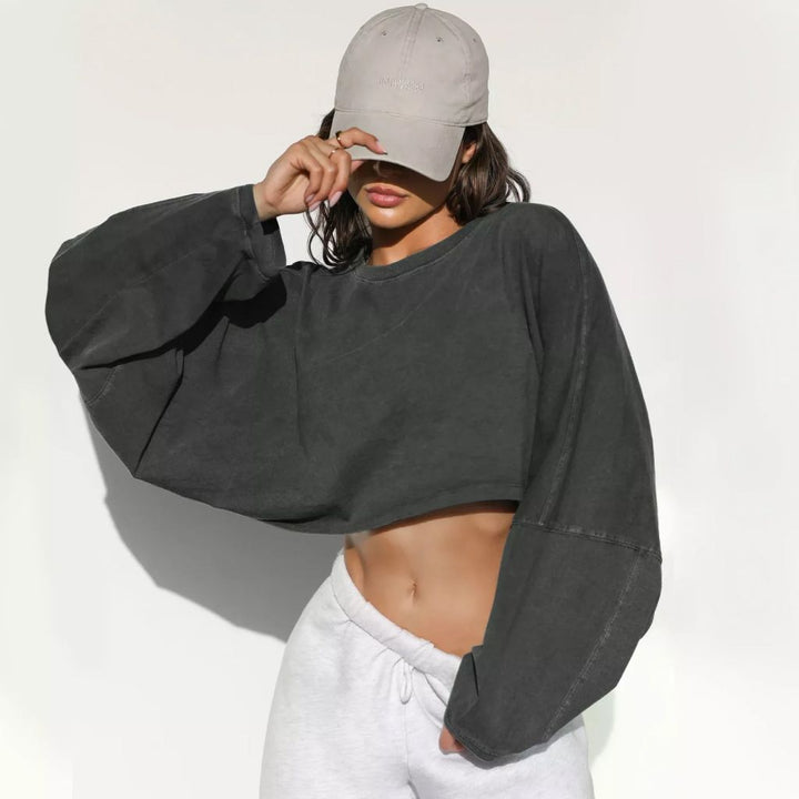 Oversized Streetwear-Inspired Crop Hoodie