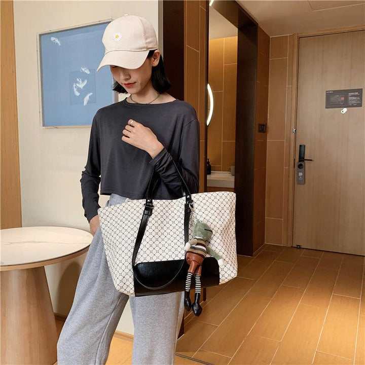 Large-Capacity Summer Shoulder Bag Women - MRSLM