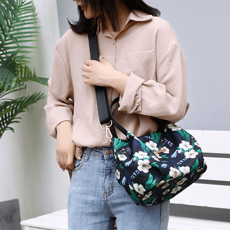 Women Fashion Flower Handbag Printed Crossbody Bag - MRSLM