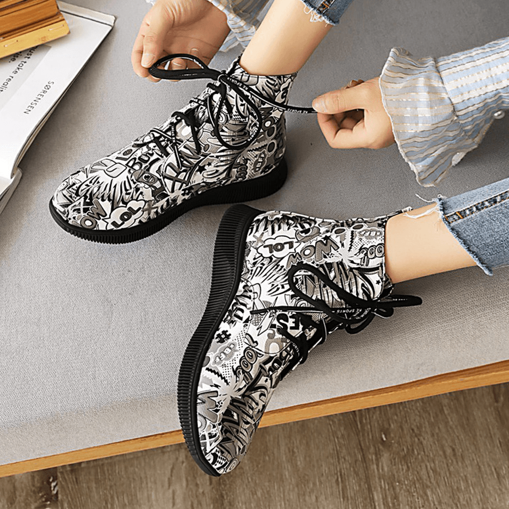 Women Casual Letter Graffiti Printing Multicolor Lace up Short Combat Boots - MRSLM