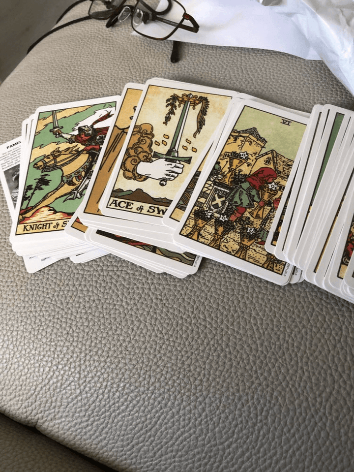 The Original Rider Waite Tarot Pack - MRSLM