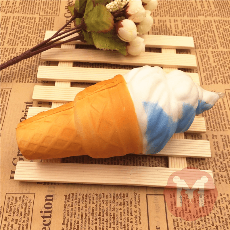 Squishy Jumbo Ice Cream Cone 17Cm Slow Rising Soft Collection Decor Gift Phone Bag Strap - MRSLM