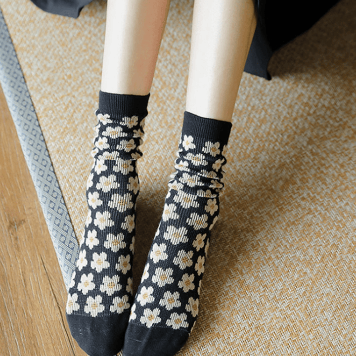 Women Cotton British Style Retro Floral Pattern Warm Casual Tube Socks - MRSLM