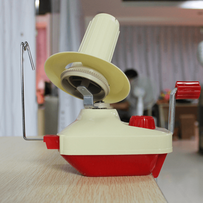 Hand Operated Yarn Plastic Winder - MRSLM