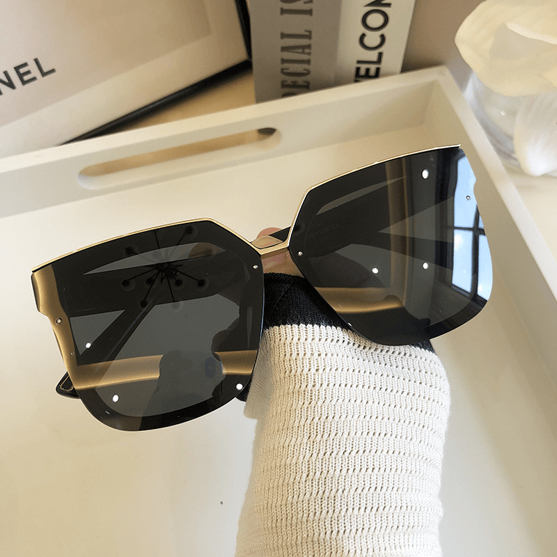 European and American Large Square Flat Sunglasses - MRSLM