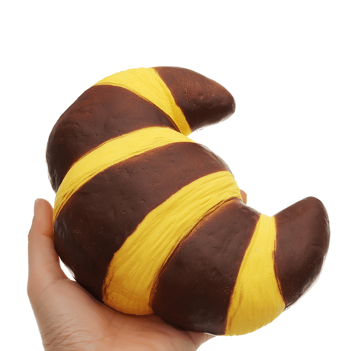 Squishyfun Jumbo Croissant Squishy Bread Super Slow Rising 18X12Cm Squeeze Collection Toy Fun Gift - MRSLM