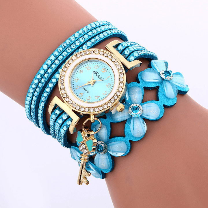 Fashion Crystal Circle Bracelet Women Watch Simple Dial Flowear Patterns Quartz Watch - MRSLM