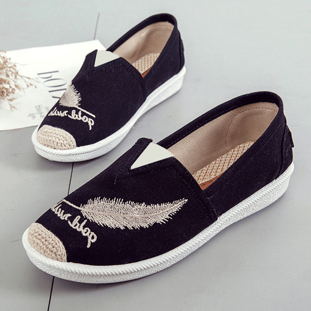 Women Pattern Embroidery Comfy Slip on Casual Canvas Flat Shoes - MRSLM