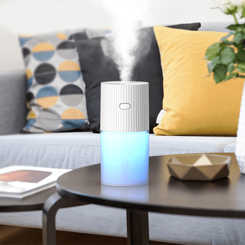 Qualitell USB Portable Humidifier Mini Desktop Humidifier Night Light - MRSLM