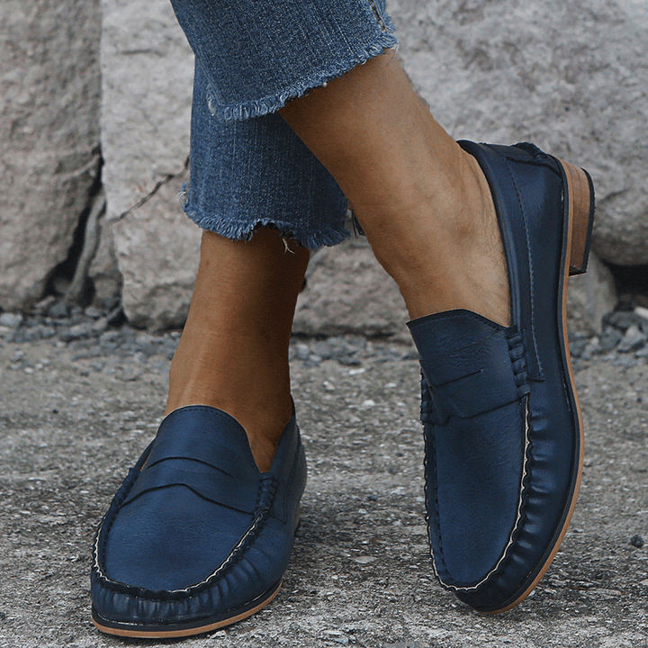 Women Large Size Comfy Soild Slip on Casual Flats Loafers - MRSLM