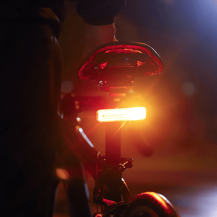 WEST BIKING 500Mah Five Modes Wireless Remote Control Cycling Tail Light USB Rechargeable Waterproof Super Bright Bike Mountain Bike Night Light - MRSLM