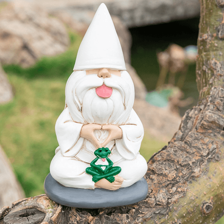 Resin Gnome Decor Statue Garden Ornaments - MRSLM