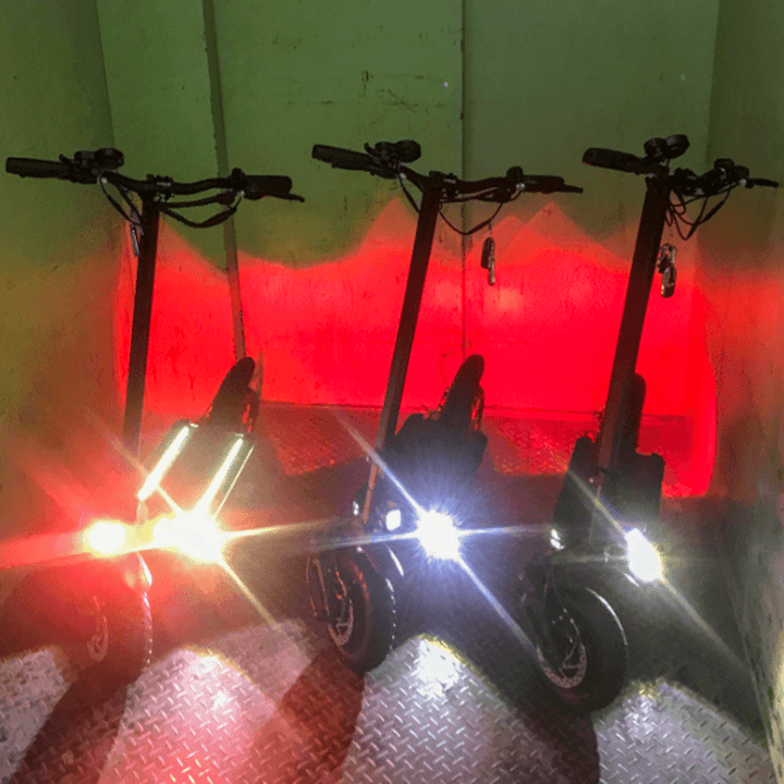 BIKIGHT 1 Pair Electric Scooter Light with Double Headlights High Brightness Night Light Electric Scooter Accessories for ESWING ESM8 - MRSLM
