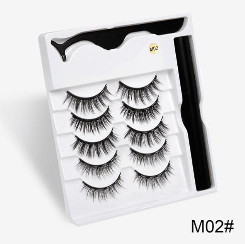 A Pair Of False Eyelashes With Magnets In Fashion - MRSLM