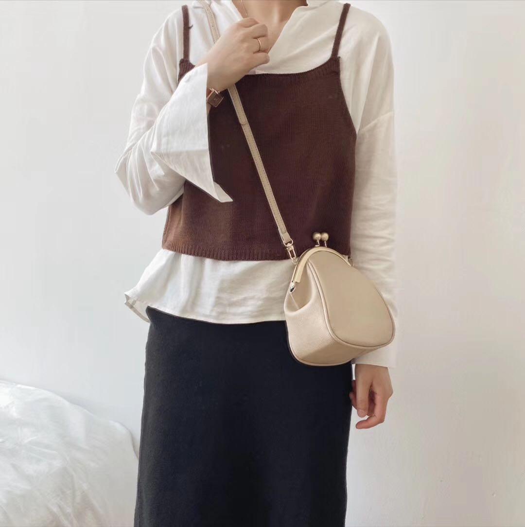 Small Round Women's Simple And Versatile One-shoulder Messenger Bag - MRSLM