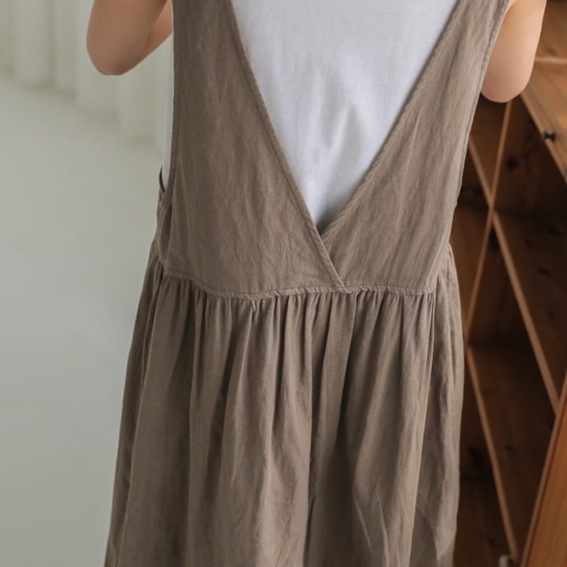 Women's Cotton Sleeveless Dress with Pockets