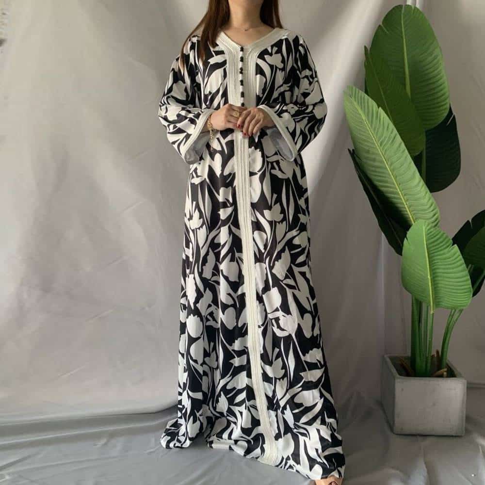 Women's White Tulip Maxi Dress